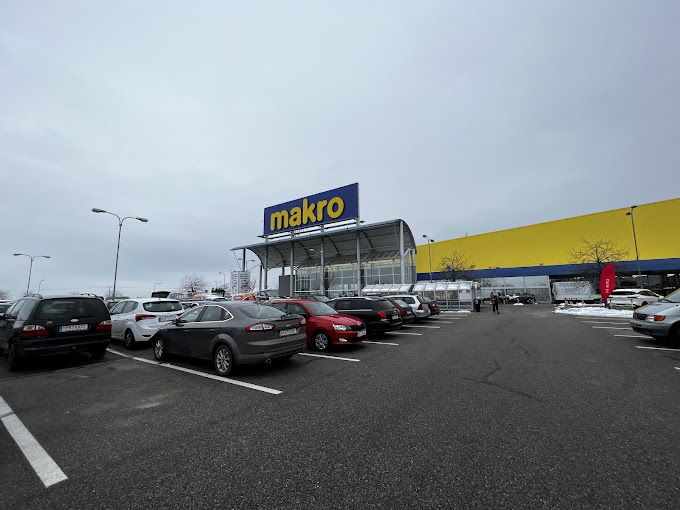 makro cb